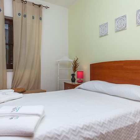 J - Casa Do Farol Guesthouse ラゴス 部屋 写真