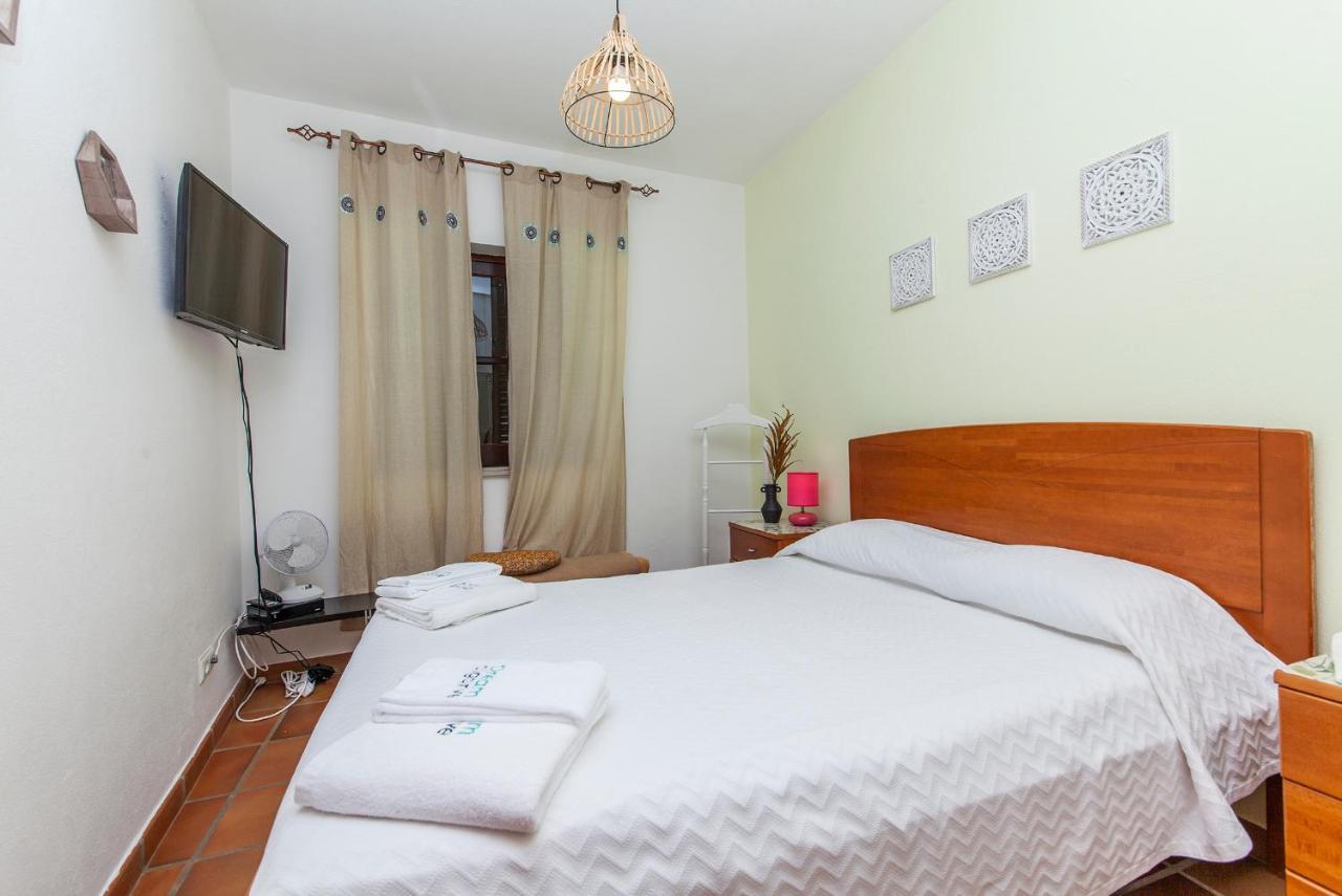 J - Casa Do Farol Guesthouse ラゴス エクステリア 写真