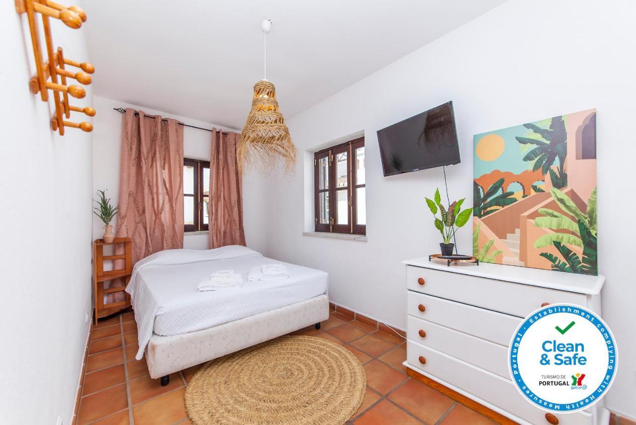 J - Casa Do Farol Guesthouse ラゴス 部屋 写真