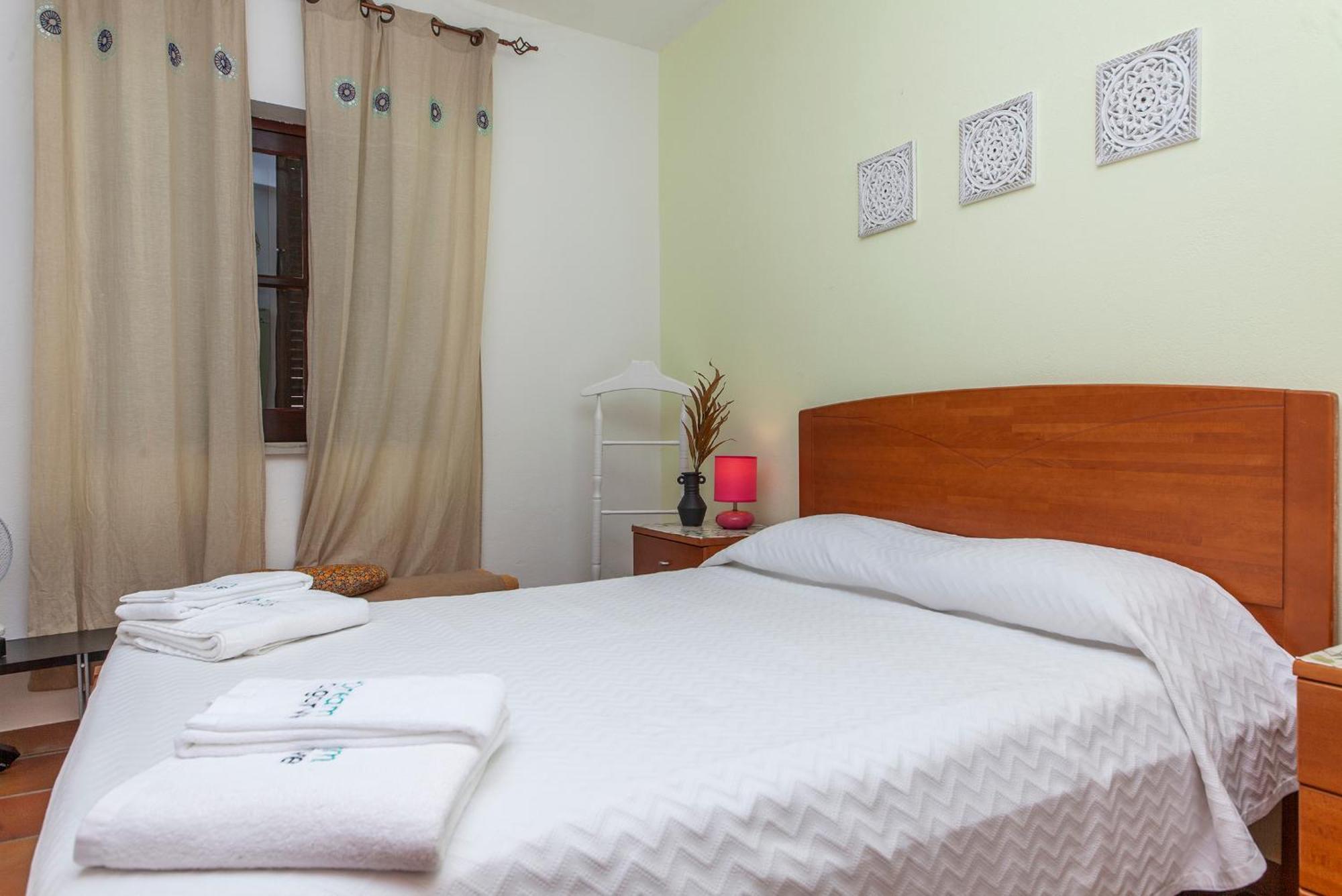 J - Casa Do Farol Guesthouse ラゴス 部屋 写真